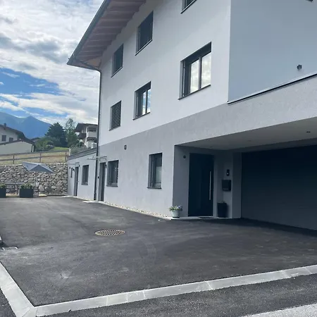 Mavi Zillertal - Naehe Badesee Schlitterer See, Radweg, Achensee, Inntal, Innsbruck & Aller Bergbahnen Im Zillertal *